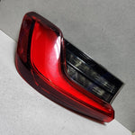 Bild in die Galerieansicht laden, 2019-2024 BMW 330i Rear Tail Light 7495085 330i M340i M3 G20 G80