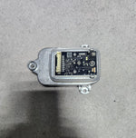 Load image into Gallery viewer, Genuine 2018-2020 BMW 740i LED Headlight Turn Signal Light Module 9498409