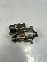 Load image into Gallery viewer, BMW N54 N55 E90 E92 E60 E71 Z4 X3 X5 X6 135i High Pressure Fuel Pump 7613933 OEM