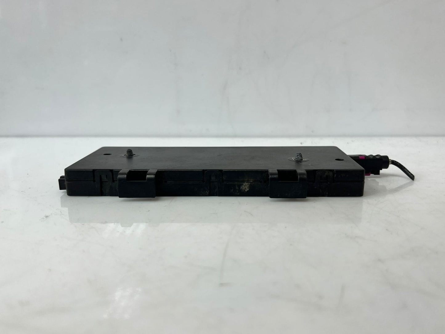 2012-2015 BMW X1 E84 Antenna Amplifier Diversity 9168334 OEM