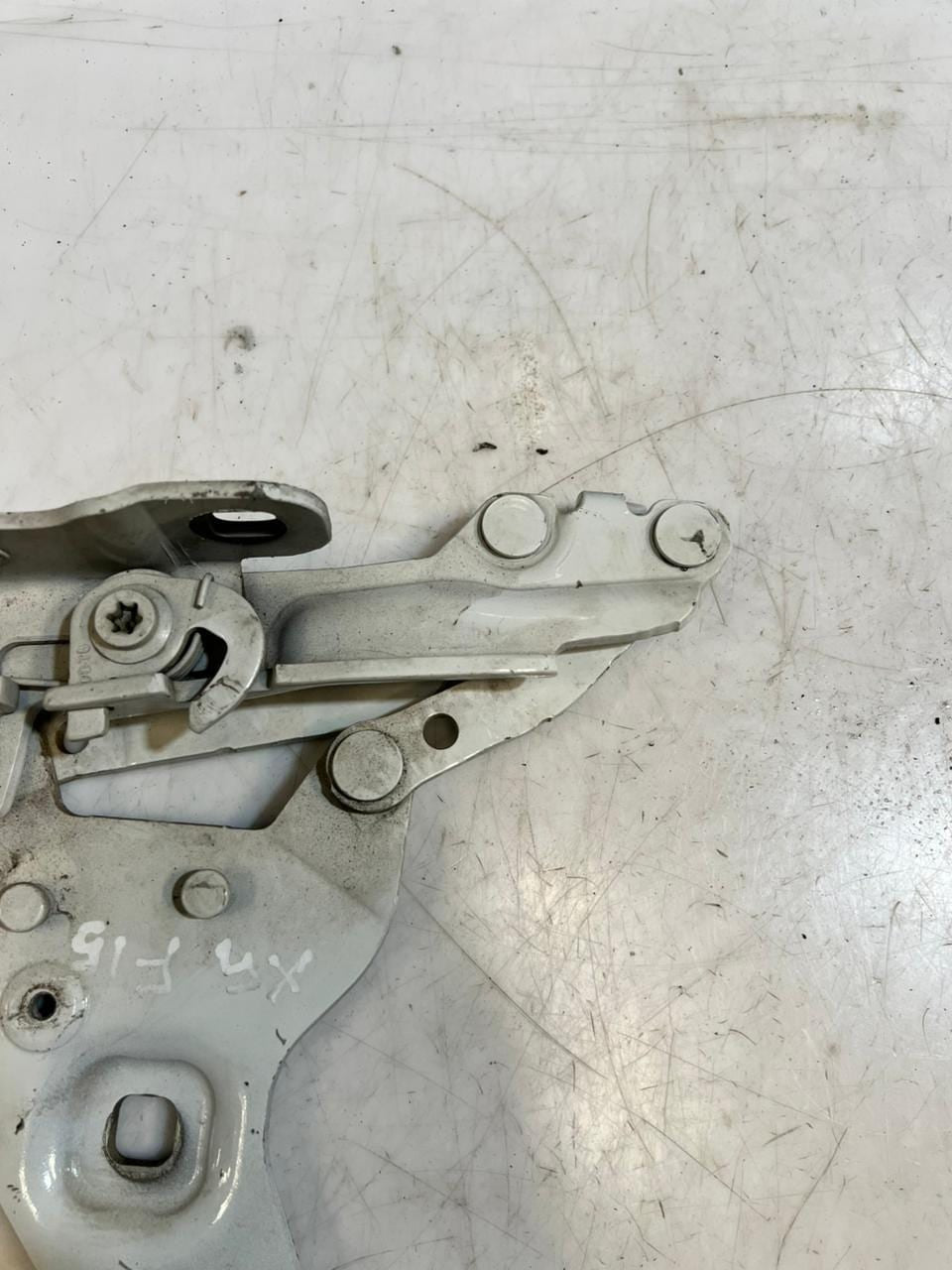 2014-2019 BMW X5 F15 Bonnet Hinge FRONT RIGHT LEFT 4822222 4822221 OEM