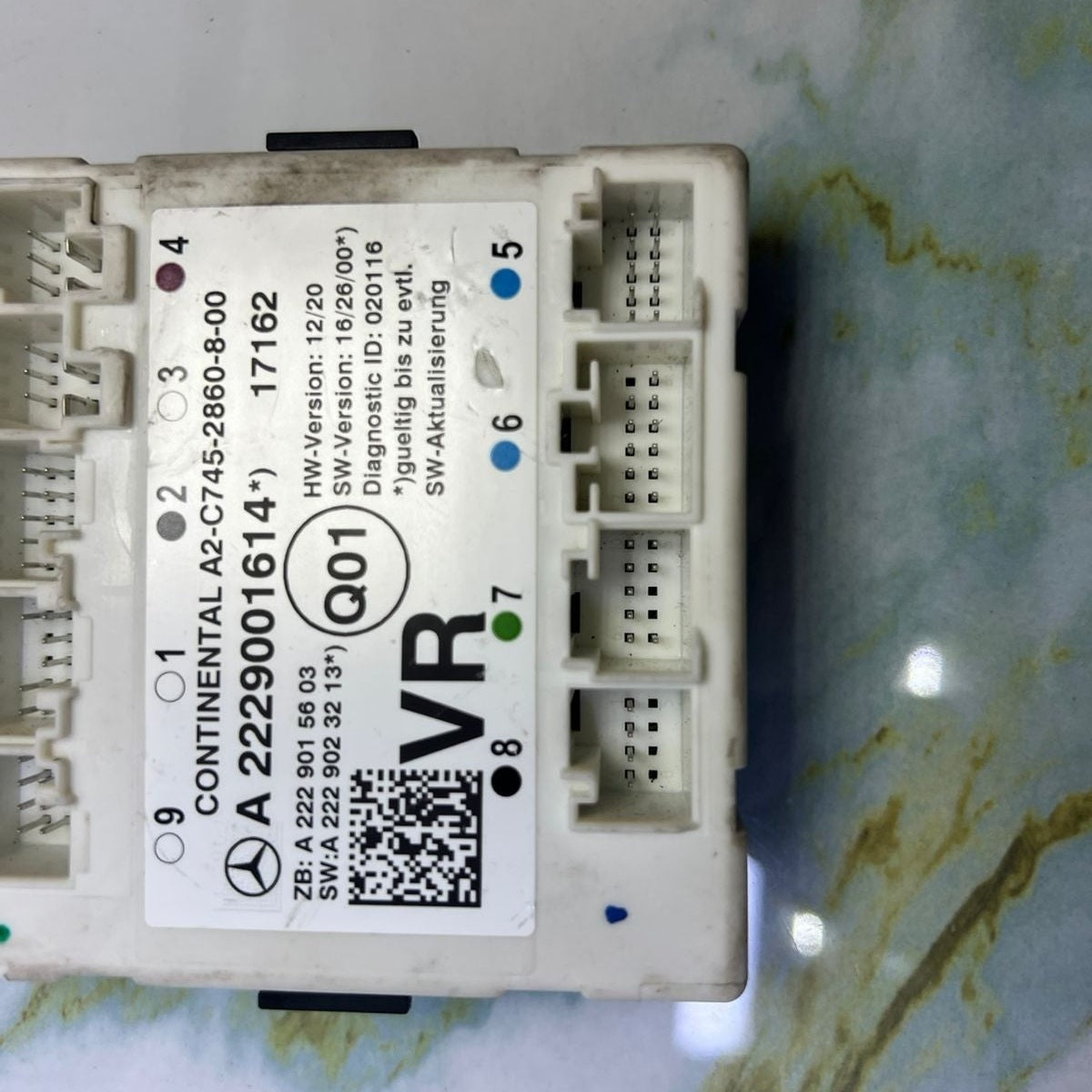 2017-2020 Mercedes-Benz C43 AMG Door Control Module A 2229001614 W205 C-Class C6