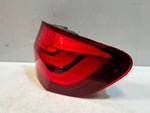 Bild in die Galerieansicht laden, 2010-2016 BMW F11 FENDER 528i LEFT RIGHT Tail Light BACK LIGHT 7203233 7203234