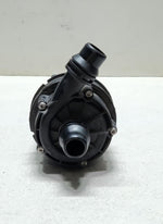 Bild in die Galerieansicht laden, BMW Auxiliary Water Pump Electric 8637953 1, 2, 3, 4, 5 Series and M4 OEM
