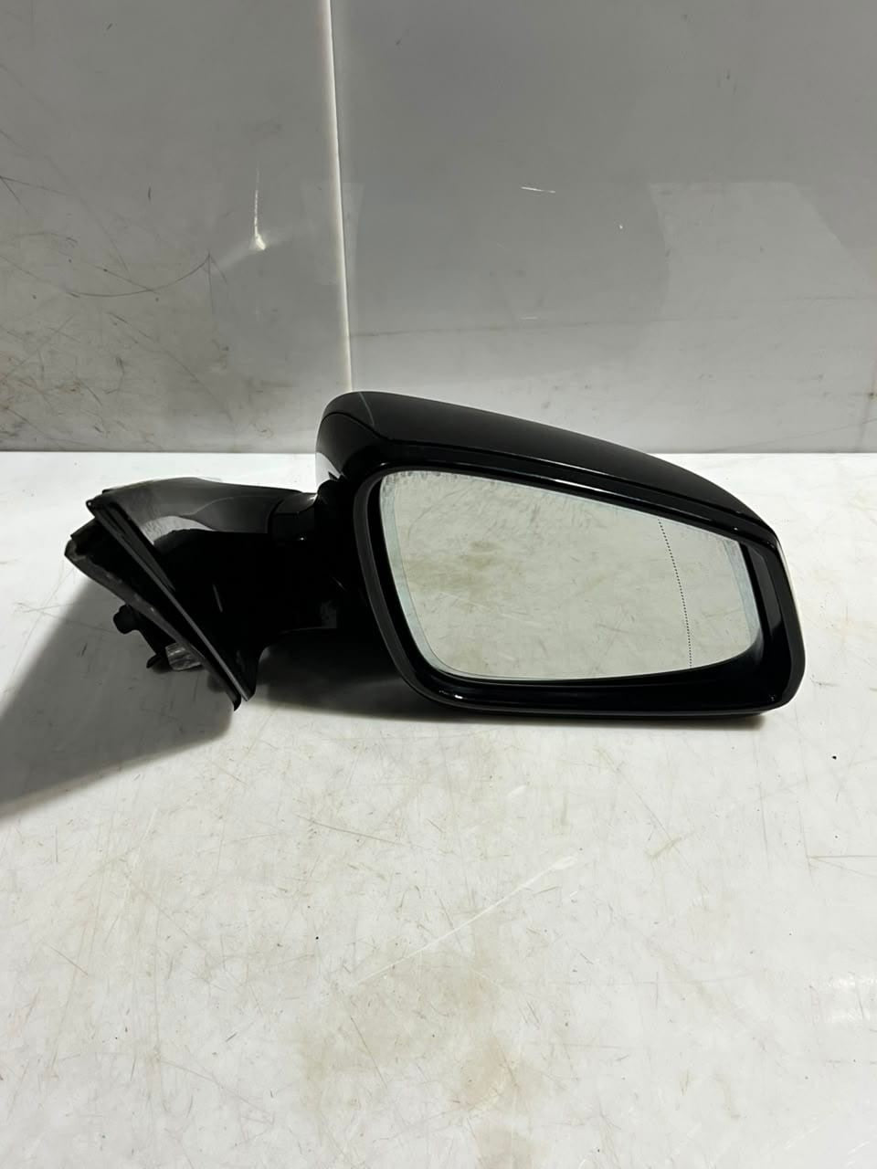 2011-2012 BMW 5 Series F10 F11 535i FRONT RIGHT SIDE Wing Mirror F0153404