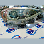 Bild in die Galerieansicht laden, BMW 1 Series 120I F20 2012 XENON Headlight set 2013