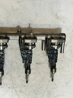 Load image into Gallery viewer, 2019-2022 BMW X3 3 Series G20 G21 High Pressure Fuel Injection Rail 8665633 OEM
