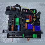 قم بتحميل الصورة إلى عارض الصور، OEM BMW F48 F44 F39 F56 F57 F54 FUSE RELAY POWER SUPPLY DISTRIBUTOR BOX 9270356