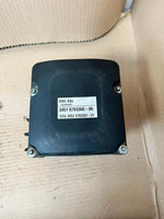 Load image into Gallery viewer, 2008-2010 BMW E6X 535i 5 Series E60 520d Abs Pump Control Module 6783360 OEM