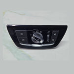 قم بتحميل الصورة إلى عارض الصور، BMW 5 Series G30 G31 F90 Headlight Switch 6841883 OEM