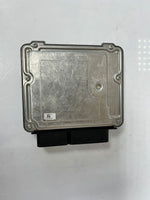 Load image into Gallery viewer, BMW 5 Series F11 Touring BOSCH 0281031782 Engine Control Unit DDE 8585426 OEM