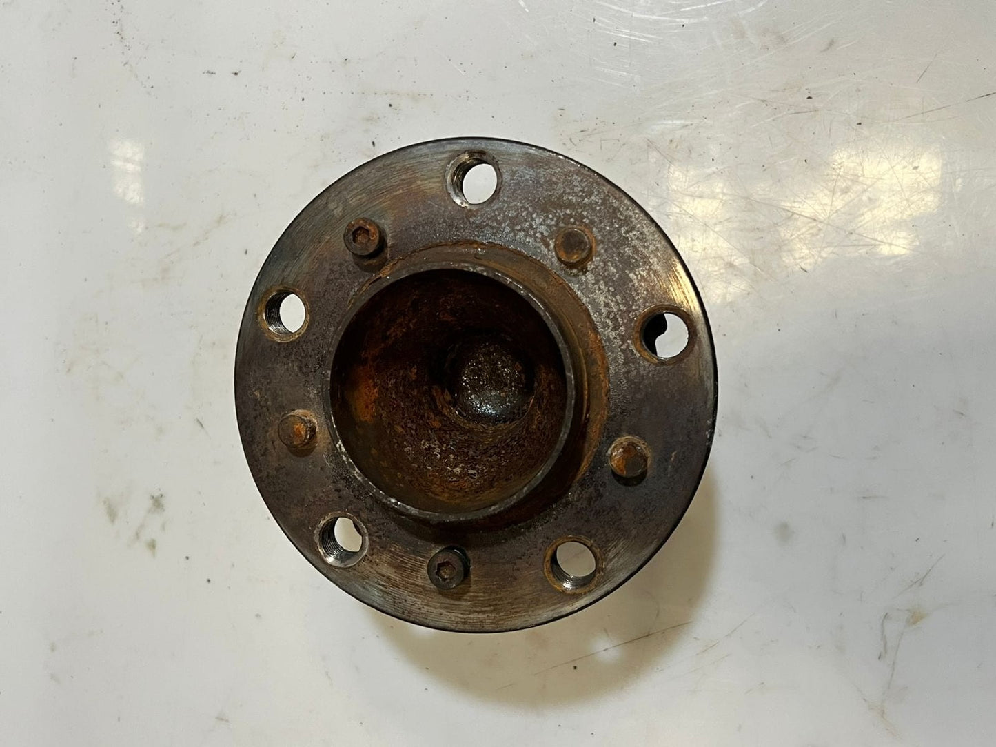 2011-2018 BMW 5' 6' M6 M5 F06 F12 F13 F10 Wheel Hub With Bearing 2284375 OEM