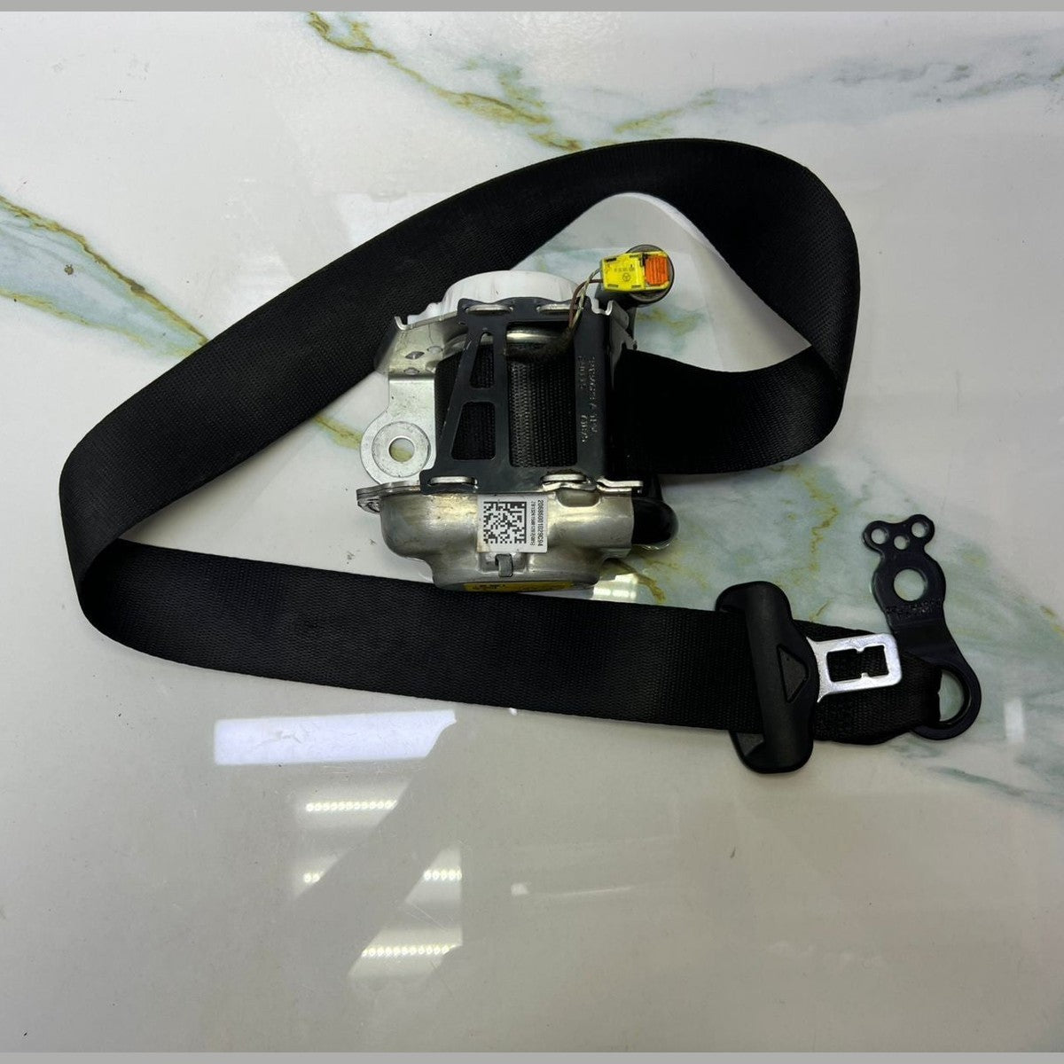 2021-2025 Mercedes-Benz W206 C-Class Rear Left Side Seat Belt A206 8600102 OEM