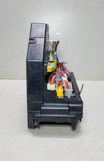 قم بتحميل الصورة إلى عارض الصور، 2014 Mercedes-Benz C250 Front Sam Module Fuse Box A2129003825 W204 C-Class,C300