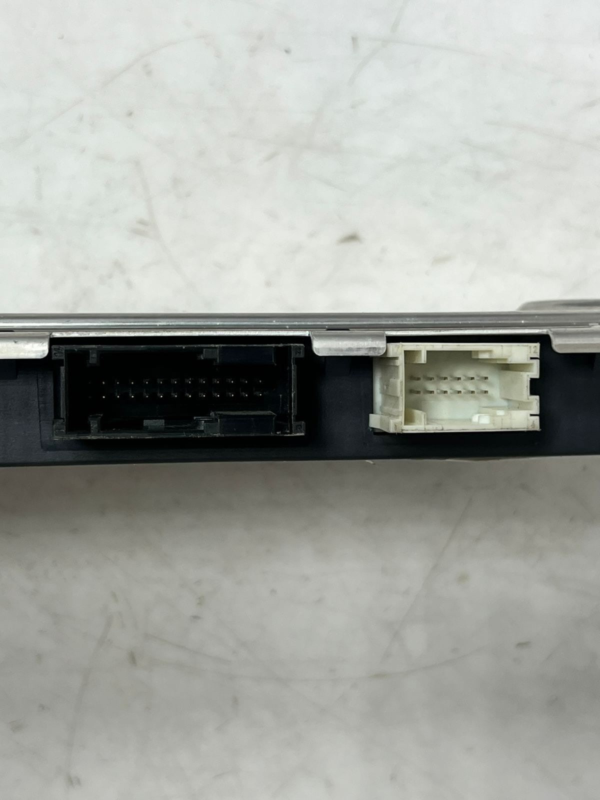 2011-2016 BMW X4 F26 FRM III 528i Footwell Light Control Module 9383694 OEM