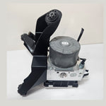 Bild in die Galerieansicht laden, 2020 BMW M235i xDrive ABS Anti Lock Brake Pump Module Assembly 5A6DC86