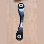 قم بتحميل الصورة إلى عارض الصور، BMW 5 G30 7 G12 8 G14 M5 F90 M8 F91 FRONT GUIDE ROD RIGHT 6867538 OEM