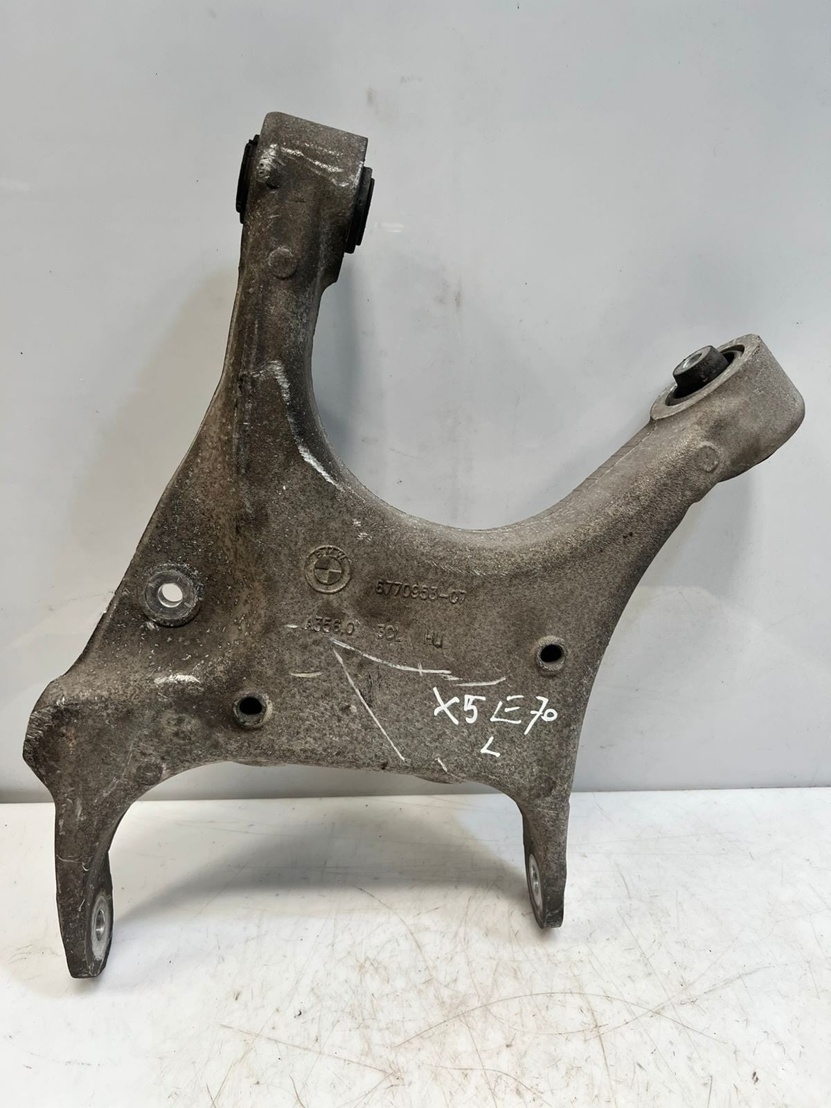 2007-2013 BMW X5 E70, X6 F16, and X6M F86 Rear Upper Control Arm 6770953 OEM
