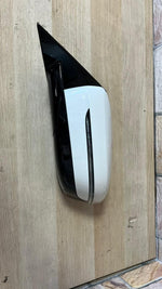 Load image into Gallery viewer, BMW Left Side Door Mirror F0184101U668B 5 Series G30 G31
