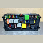 قم بتحميل الصورة إلى عارض الصور، 10-16 Mercedes-Benz W212 W204 Front SAM Module Relay Fuse Box A2129003314 OEM