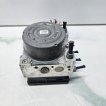 Bild in die Galerieansicht laden, 2012-2015 BMW F22 F35 M235i 328i ABS Anti-Lock Brake Pump Module 6868638 OEM