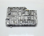 Bild in die Galerieansicht laden, 2001 Mercedes-Benz Transmission Valve Body 5-SPEED R2112770101 OEM