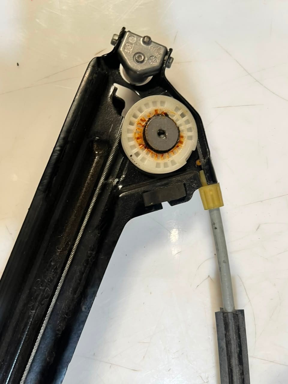 BMW 5' F07 GT Front Right Window Regulator With Motor 7197912 OEM
