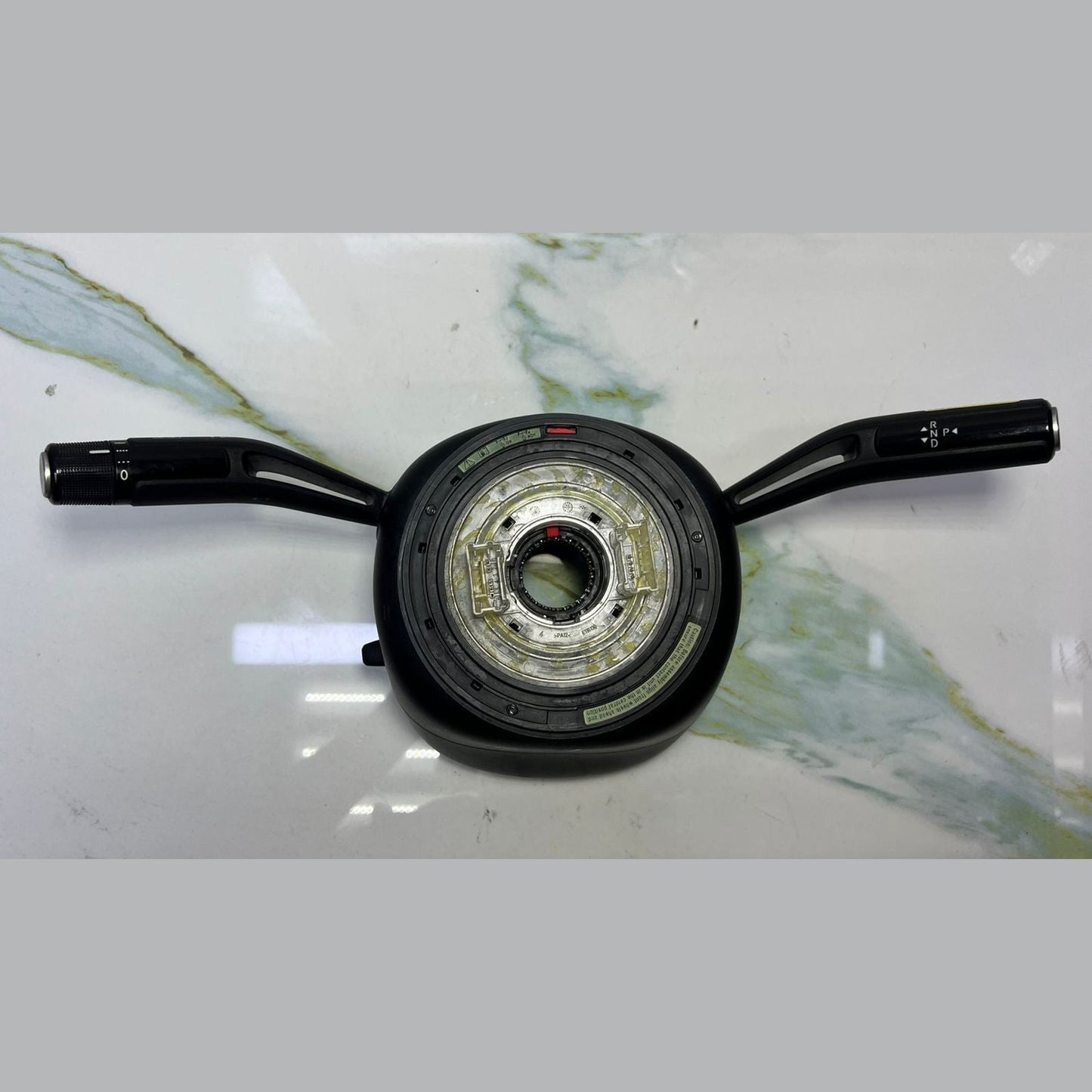 Mercedes-Benz Wiper Turn Signal Indicator Stalk Switch A2069001916 W206 C-Class