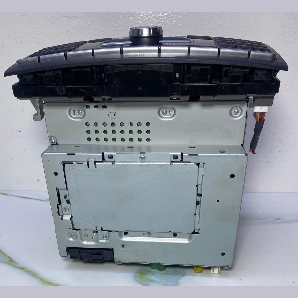 2012–2014 Mercedes-Benz W212 E-Class Head Unit CD Player A212 9000429 OEM