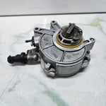 Load image into Gallery viewer, 2011-2017 BMW F01, F06, F07, F10,550i GT xDrive Vacuum Pump 8605976 5 6 7 SERIES