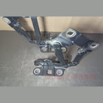 Load image into Gallery viewer, 2013-2016 Mercedes-Benz W166 ML350 GL450 GLE Right & Left Hood Hinge Set OEM