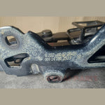 Load image into Gallery viewer, 2014-2020 MERCEDES-BENZ S-CLASS FRONT RIGHT & LEFT HOOD HINGE BRACKET SET
