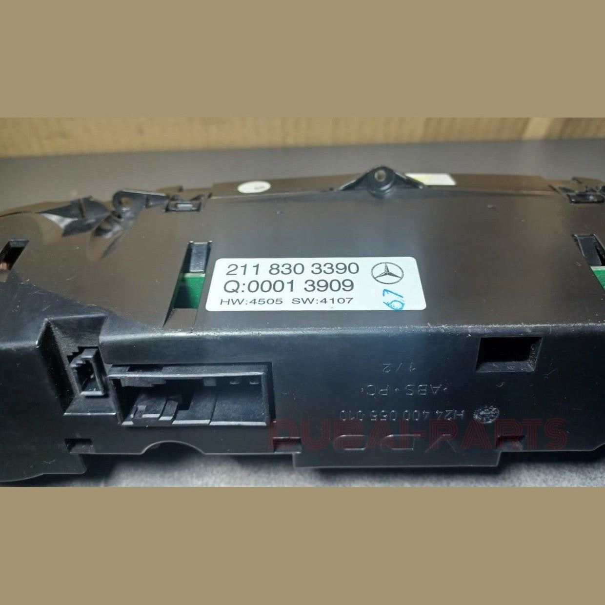 2007-2009 Mercede-Benz E-Class W211 E320 AC A/C Climate Control Switch A211 8303390 OEM