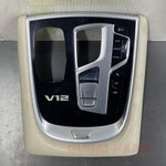 Bild in die Galerieansicht laden, Original BMW 7er G11 G12 Armaturenbrett-Mittelkonsolen-Verkleidung 9321366 (Gebrauchtteil)