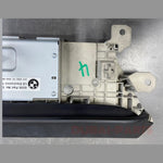 Bild in die Galerieansicht laden, Original BMW 116d F40 F44 Sport 1.5 Diesel 2023 Touchscreen-Display 5A5EE13 (gebraucht)