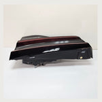Bild in die Galerieansicht laden, 2022-2023 BMW X3 G01 LCI Rear Right Side Tail Light 9463052