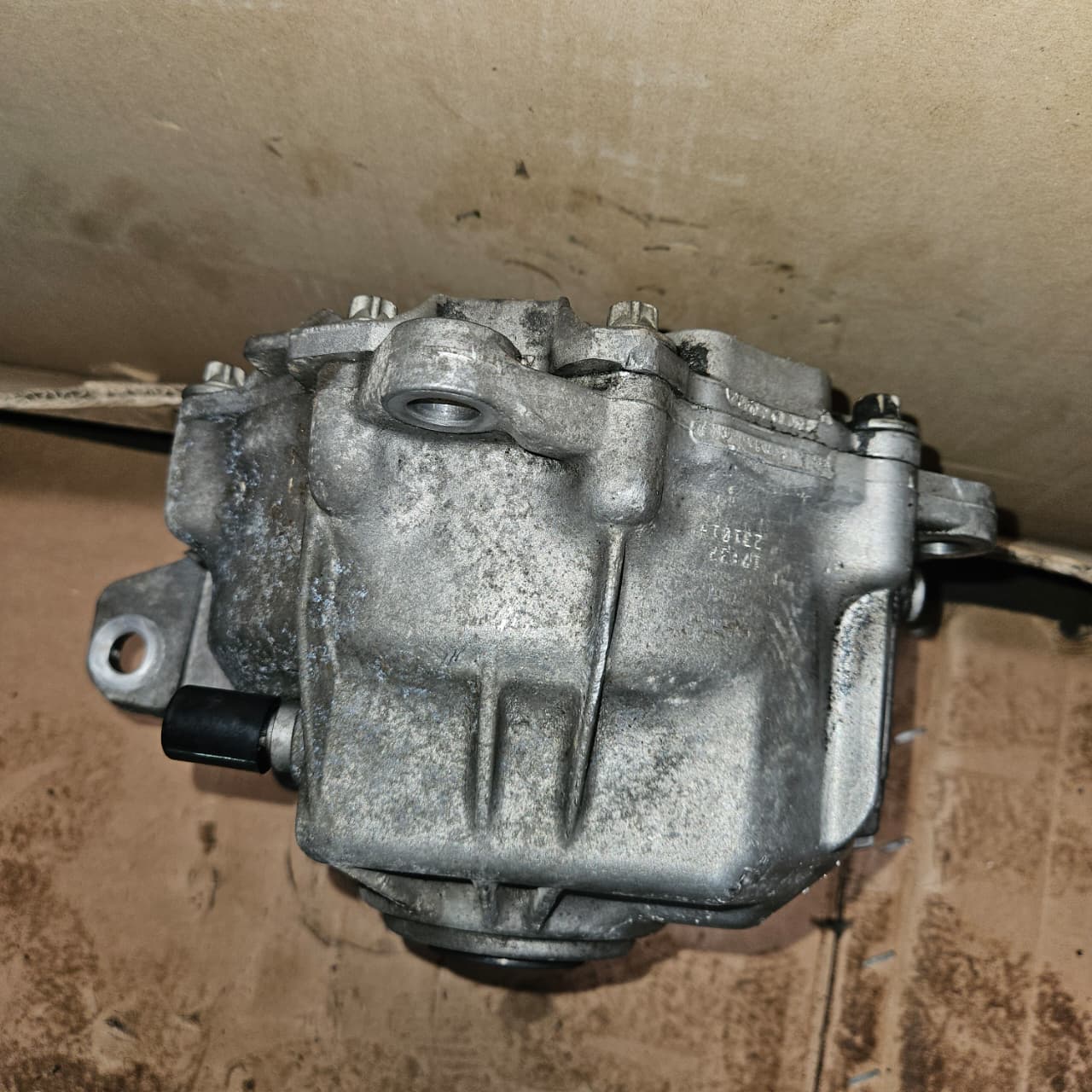 Mercedes-Benz Front Axle Differential 2213307300 W212, W221, W222 CLS400 4MATIC