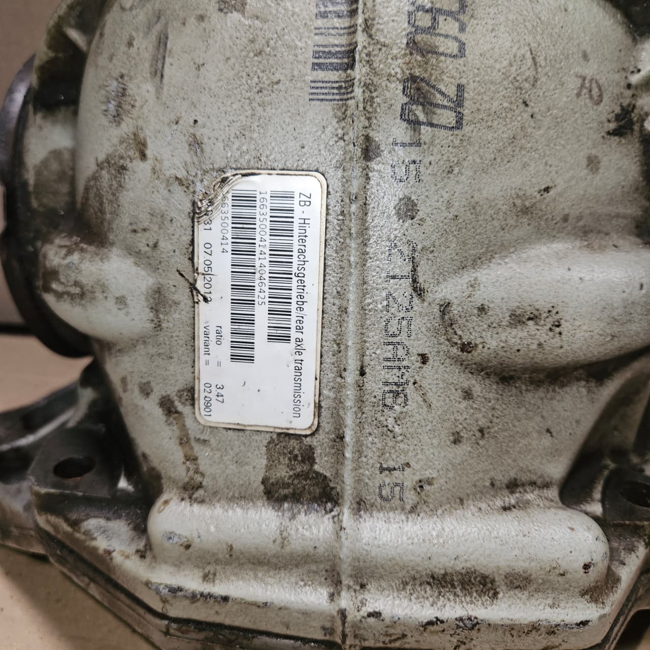 13-16 Mercedes GL450 Rear Differential Carrier A1663500414 GLE-Class 3.47 Ratio