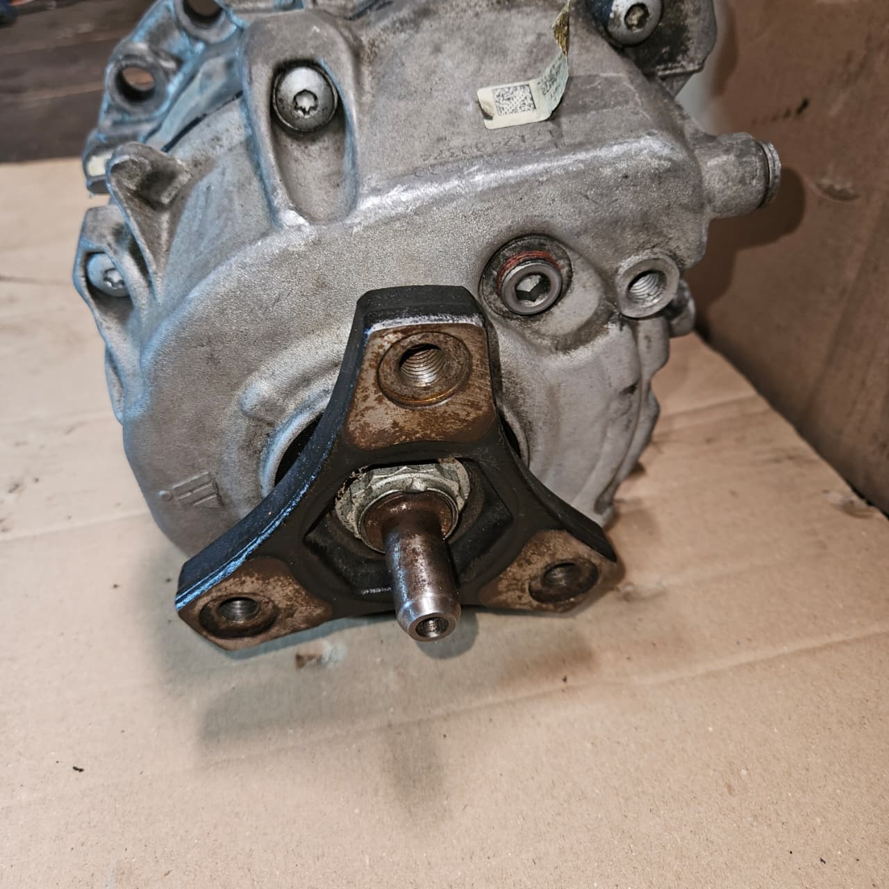 Mercedes-Benz GLC43 Transfer Case A7252800300 W205 C43 GLC-Class 4MATIC OEM