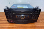 Bild in die Galerieansicht laden, Mercedes-Benz Head Unit CD Player A2048700296 C-Class W204 OEM Radio Audio