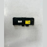 قم بتحميل الصورة إلى عارض الصور، 2003–2009 BMW 525i E60 E61 Seat Heating Switch Module (6944965) – OEM