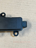 Load image into Gallery viewer, BMW 550i 650i 750i 750Li X5 N62 Intake Manifold Actuator 7537998 OEM