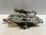 Bild in die Galerieansicht laden, BMW 5 Series F10 F11 F18 Front Left Hood Bonnet Hinge 7201275 51237201275 OEM