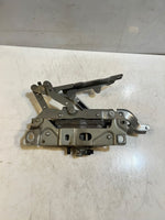 Bild in die Galerieansicht laden, BMW 5 Series F10 F11 F18 Front Right Hood Bonnet Hinge 7201276 51237201276 OEM