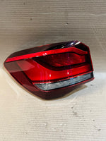 Bild in die Galerieansicht laden, BMW X1 F48 Left Rear Tail Light Back Lamp NEW
