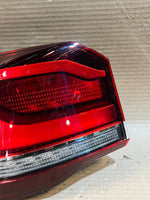 Bild in die Galerieansicht laden, BMW X1 F48 Left Rear Tail Light Back Lamp NEW