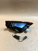 Bild in die Galerieansicht laden, BMW X1 F48 Right Rear Tail Light Stop Brake Light Lamp OEM