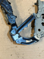 Bild in die Galerieansicht laden, 2016-2020 BMW 7 Series G11 G12 740i 750i Front Right Hood Bonnet Hinge 7347408 OEM
