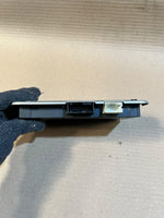 قم بتحميل الصورة إلى عارض الصور، BMW 5 6 7 Series F10 F11 F12 F13 F01 F02 FRM3 Footwell Module 9313929 OEM