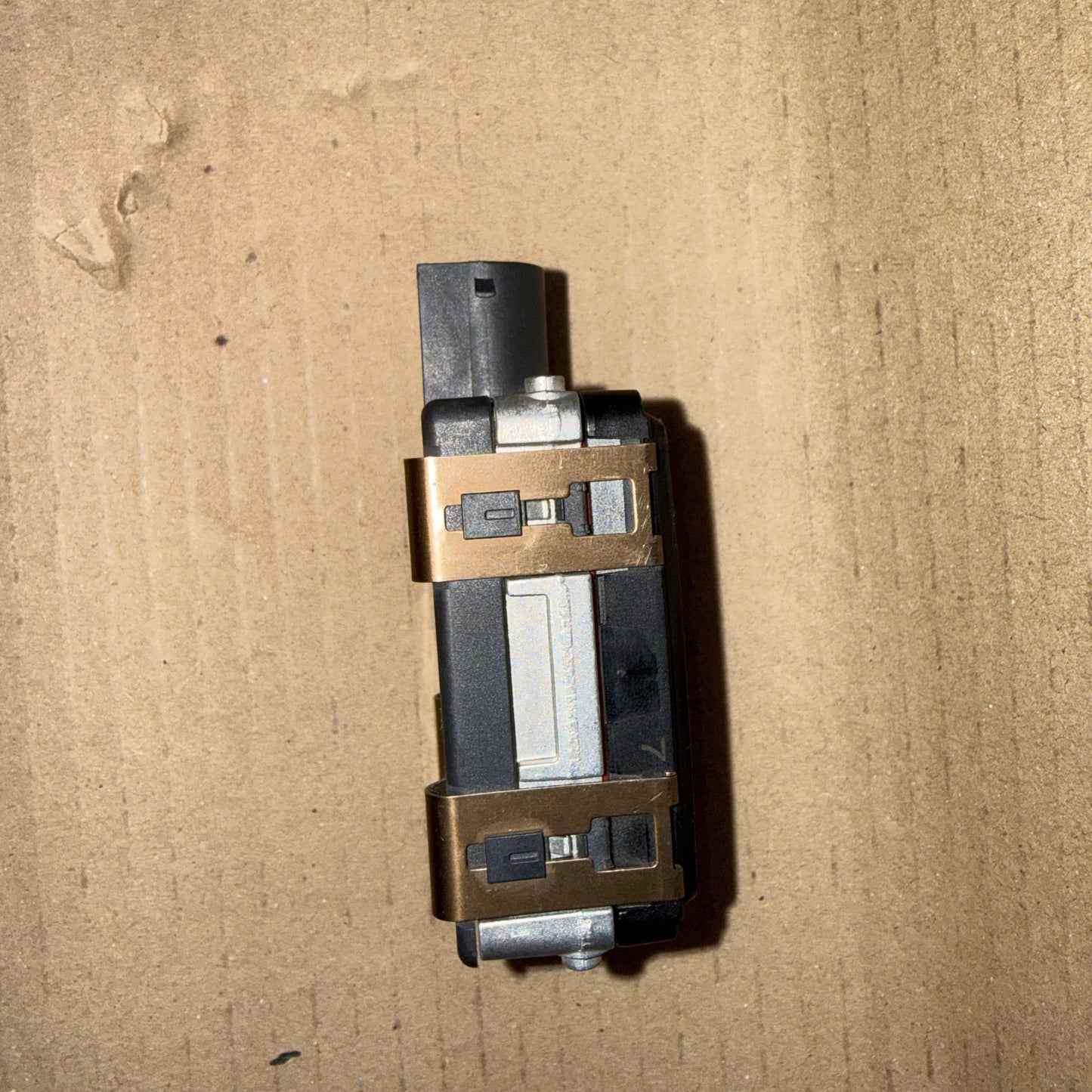 BMW G-Serie 1 2 3 4 X3 X4 X5 X6 X7 Z4 i3 i4 Frontradarsensor ACC 66315A3CBB3
